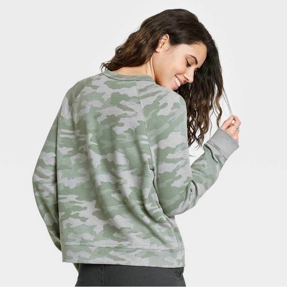 Universal Thread 100% Cotton Camo Pullover